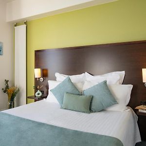 Camera con letto queen size